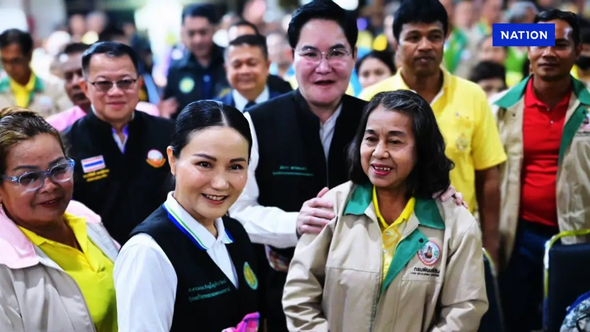 "รมว.นฤมล" ควง "อัครา" เปิดโครงการพัฒนา "หมอดินอาสา" ได้เรียนรู้เทคโนโลยีพัฒนาที่ดิน