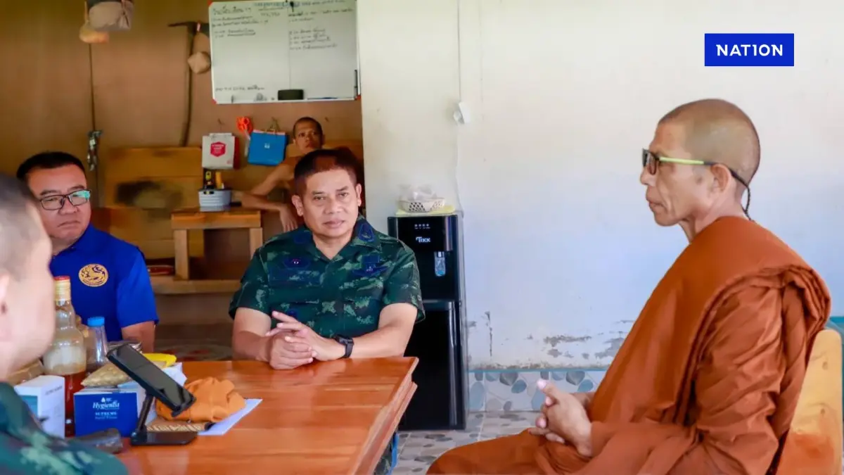 มทภ.4 ลงพื้นที่สะบ้าย้อย ให้กำลังใจชาวไทยพุทธ หลังเหตุยิงสามเณร มทภ.4 ลงพื้นที่สะบ้าย้อย ให้กำลังใจชาวไทยพุทธ หลังเหตุยิงสามเณร
