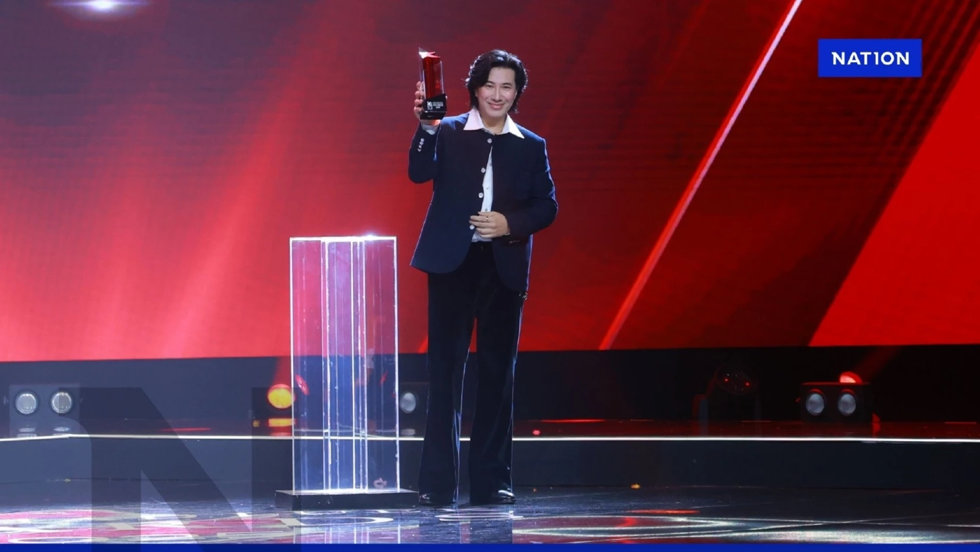 ค่ำคืนแห่งเกียรติยศ "คมชัดลึกอวอร์ด ครั้งที่ 21"  เชิดชูเกียรติคนบันเทิงแห่งปี