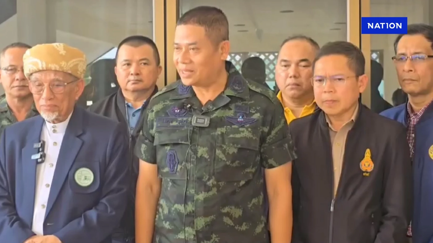 มทภ.4 รุดเยี่ยมครอบครัวเหยื่อเหตุกราดยิงนราธิวาส-ประณามคนร้าย