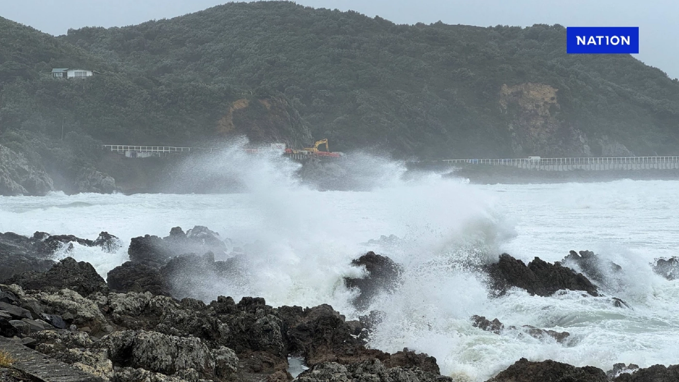 นิวซีแลนด์เผชิญสภาพอากาศสุดขั้ว ฝนตกหนัก-ลมแรง-หิมะตกหนัก