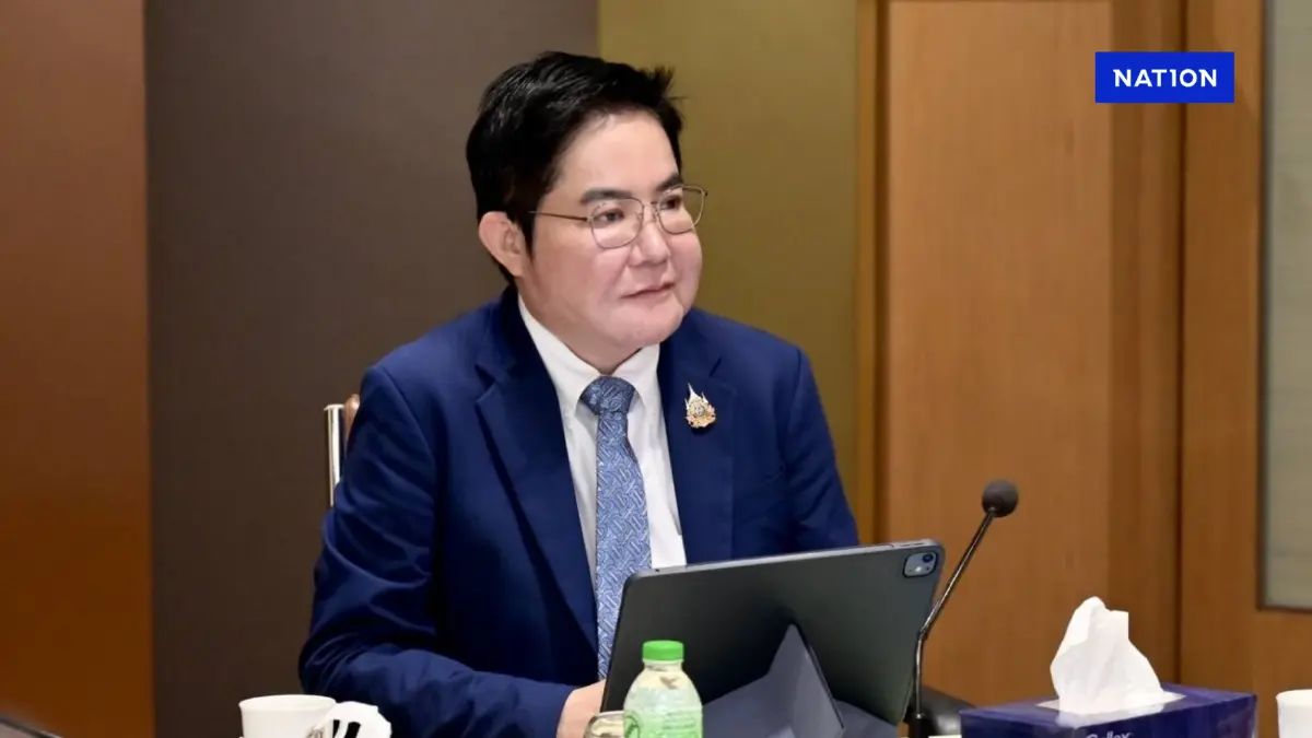 รมช.เกษตรฯ เร่งแก้ปัญหาด้วงดำระบาดทำต้นข้าวเสียหายอย่างหนัก รมช.เกษตรฯ เร่งแก้ปัญหาด้วงดำระบาดทำต้นข้าวเสียหายอย่างหนัก