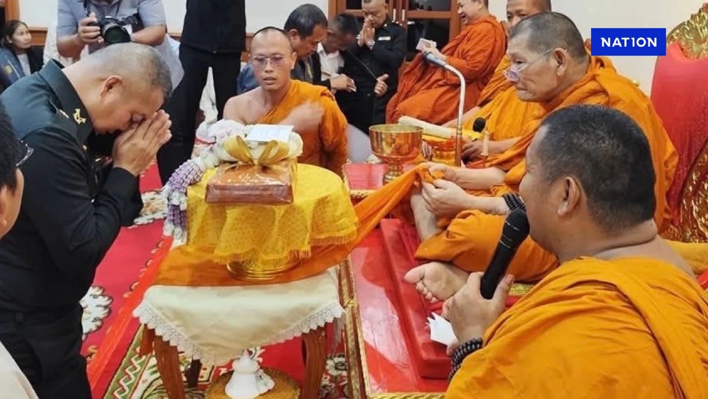 “หลวงปู่ศิลา” มอบเงิน 2 ล้าน ข้าวสาร 1.5 พันกิโลฯ ให้กำลังพลทัพภาค 2 “หลวงปู่ศิลา” มอบเงิน 2 ล้าน ข้าวสาร 1.5 พันกิโลฯ ให้กำลังพลทัพภาค 2