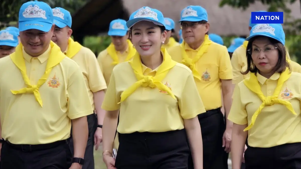 นายกฯ ดูงานศูนย์ฝึกโรงเรียนจิตอาสา904 สีหน้าผ่อนคลายมากขึ้น นายกฯ ดูงานศูนย์ฝึกโรงเรียนจิตอาสา904 สีหน้าผ่อนคลายมากขึ้น