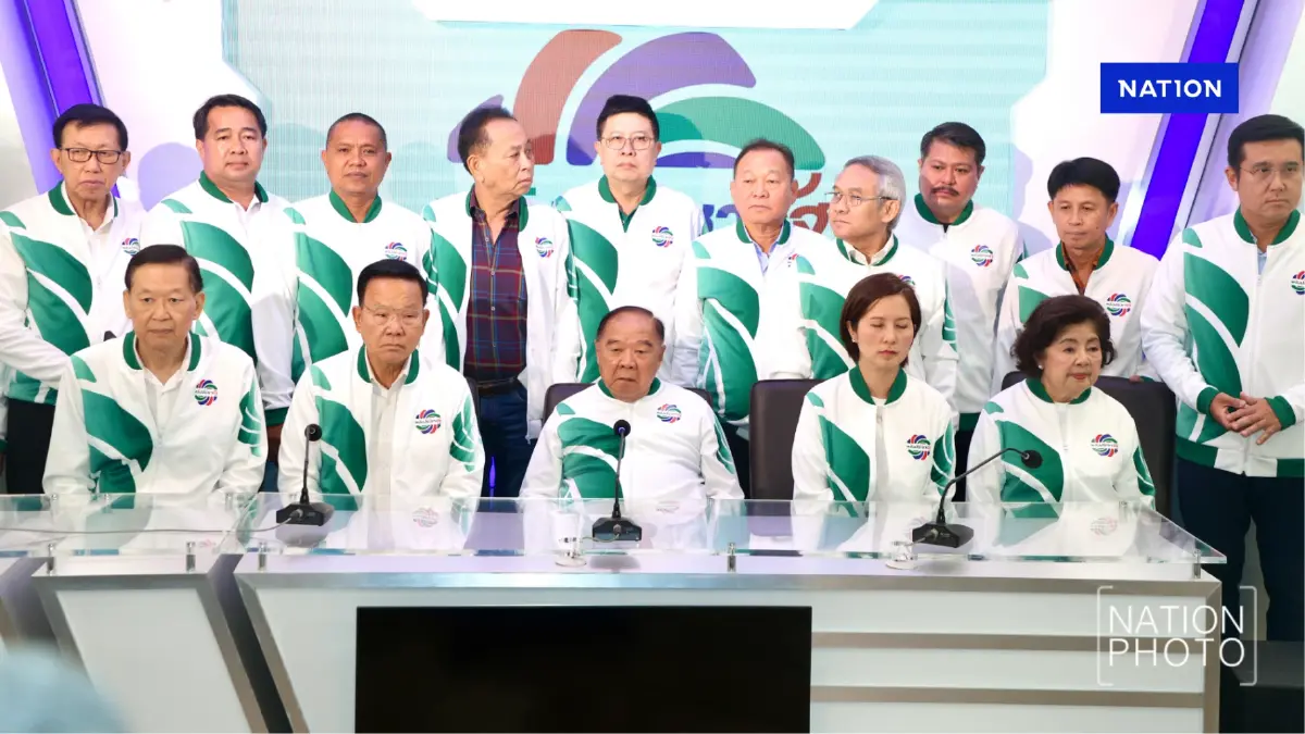 "ลุงป้อม" จี้ นายกฯลาออก ปมคลิปหลุด ประกาศเสียงลั่นไม่ร่วมรัฐบาล "ลุงป้อม" จี้ นายกฯลาออก ปมคลิปหลุด ประกาศเสียงลั่นไม่ร่วมรัฐบาล