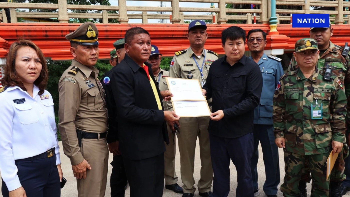 ประท้วง "กัมพูชา" บินโดรนล้ำ "แดนไทย" ผู้ว่าฯจันทบุรี ส่งตัวแทนยื่นหนังสือถึง ผู้ว่าฯพระตะบอง