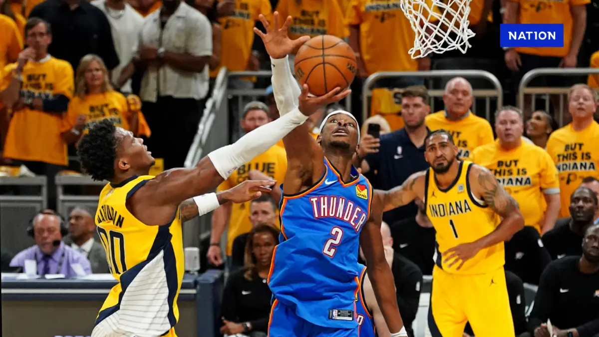 "เพเซอร์ส" แซงชนะ "ธันเดอร์" 116-107 ขึ้นนำ 2-1 ใน NBA Finals "เพเซอร์ส" แซงชนะ "ธันเดอร์" 116-107 ขึ้นนำ 2-1 ใน NBA Finals