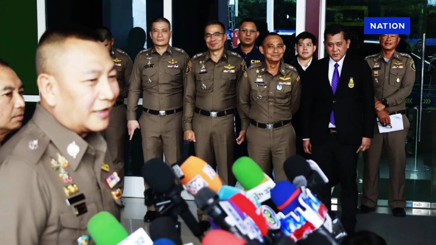 "บิ๊กต่าย" เผยตั้ง "ศูนย์ร้องเรียนพระฉาว" รับเรื่องแล้ว 69 เรื่อง ยกนิ้วให้ "บิ๊กเต่า" ทำงานเยี่ยม "บิ๊กต่าย" เผยตั้ง "ศูนย์ร้องเรียนพระฉาว" รับเรื่องแล้ว 69 เรื่อง ยกนิ้วให้ "บิ๊กเต่า" ทำงานเยี่ยม