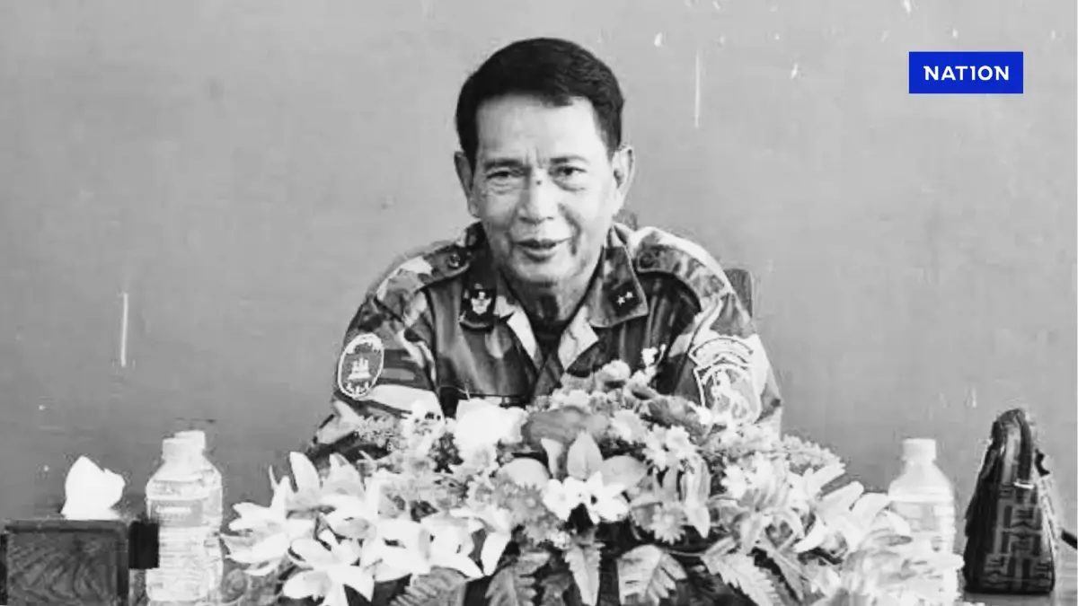 “พลตรีดวง ซอมเนียง” ผบ.พล.7 กัมพูชา ถูกกระสุนปืนใหญ่ยิงเสียชีวิต “พลตรีดวง ซอมเนียง” ผบ.พล.7 กัมพูชา ถูกกระสุนปืนใหญ่ยิงเสียชีวิต