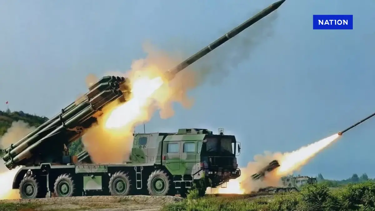 ทัพภาค 2 เตือนประชาชน เฝ้าระวัง กัมพูชายิง “PHL-03" วิถีไกล 130 กม. ทัพภาค 2 เตือนประชาชน เฝ้าระวัง กัมพูชายิง “PHL-03" วิถีไกล 130 กม.