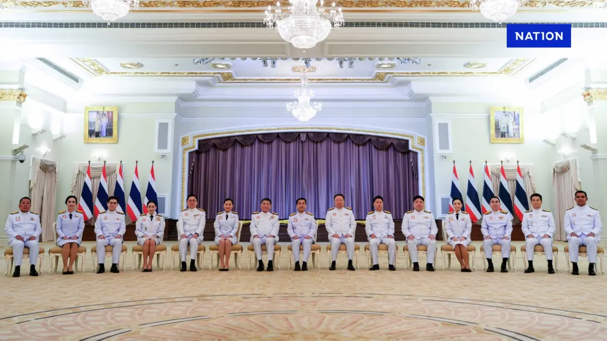 “รองนายกฯ สุริยะ" นำ "คณะรัฐมนตรีชุดใหม่" เข้าเฝ้าฯ ถวายสัตย์ปฏิญาณก่อนปฏิบัติหน้าที่ “รองนายกฯ สุริยะ" นำ "คณะรัฐมนตรีชุดใหม่" เข้าเฝ้าฯ ถวายสัตย์ปฏิญาณก่อนปฏิบัติหน้าที่