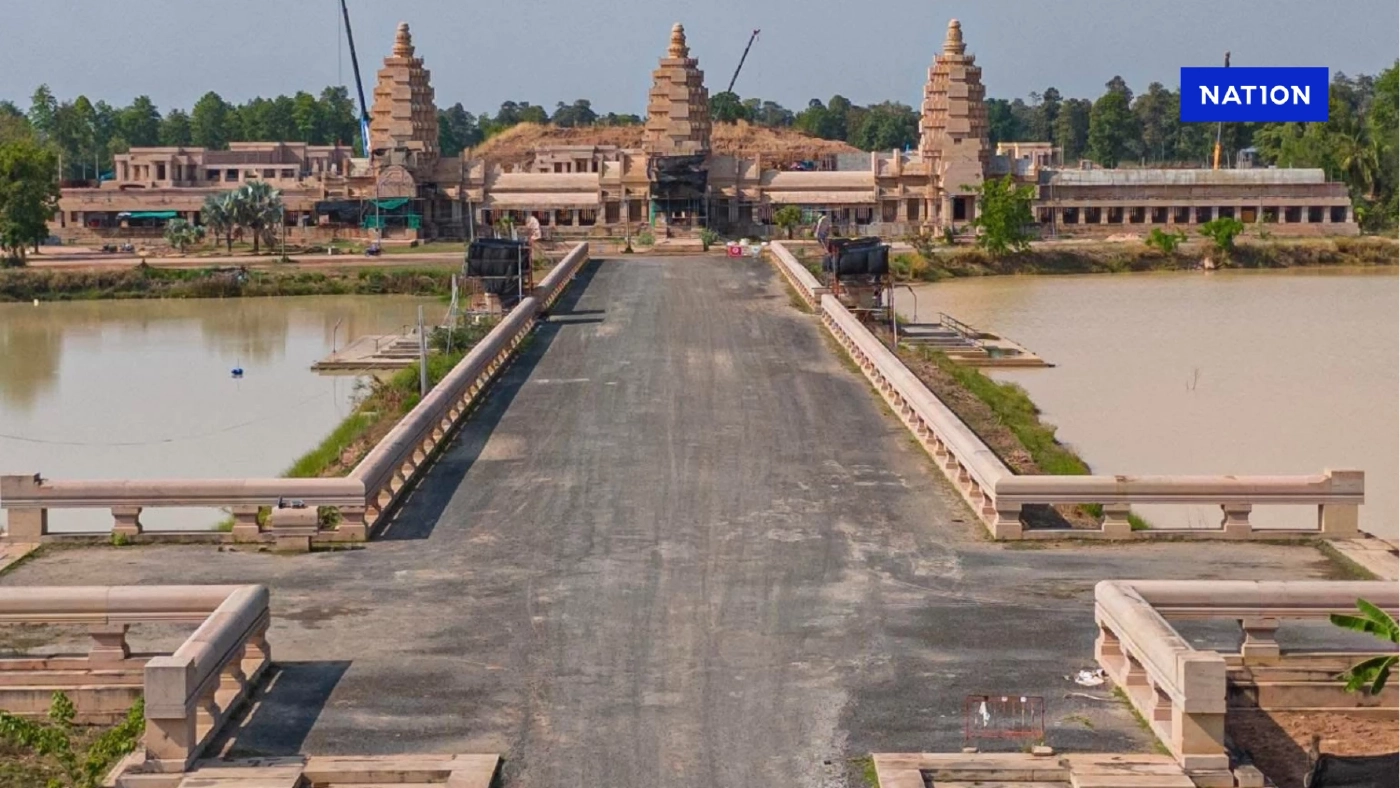 "วัดภูม่านฟ้า" ยืนยันใช้ภูมิปัญญาพระไทย ไม่ได้เลียนแบบกัมพูชา