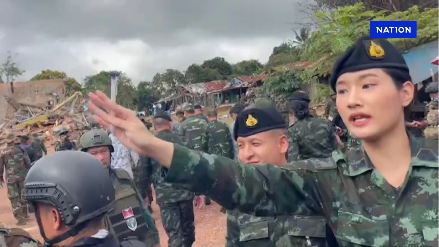 ทำความรู้จัก "ผู้กองอะตอม" ร้อยเอกหญิง ปวิชญา วลีสุขสันต์ ทำความรู้จัก "ผู้กองอะตอม" ร้อยเอกหญิง ปวิชญา วลีสุขสันต์