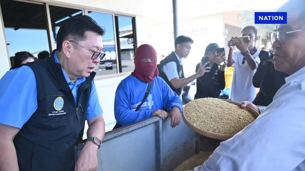 รมว.พาณิชย์ 'จตุพร' ลุยช่วยเกษตรกร 'ลดต้นทุน - พยุงราคาผลผลิต' รมว.พาณิชย์ 'จตุพร' ลุยช่วยเกษตรกร 'ลดต้นทุน - พยุงราคาผลผลิต'