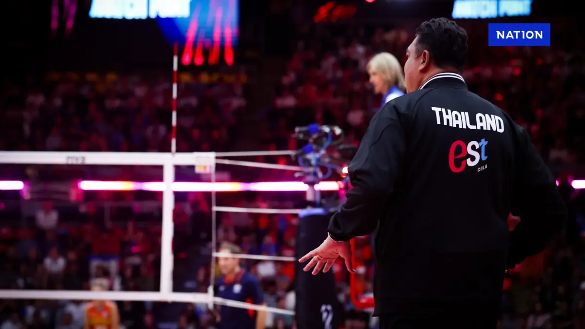 "โค้ชอ๊อต" ชื่นชมสาวไทยสู้สุดใจ! นักกีฬาเผยทุกคนมั่นใจเกินร้อยพร้อมชนรอบ 16 ทีม