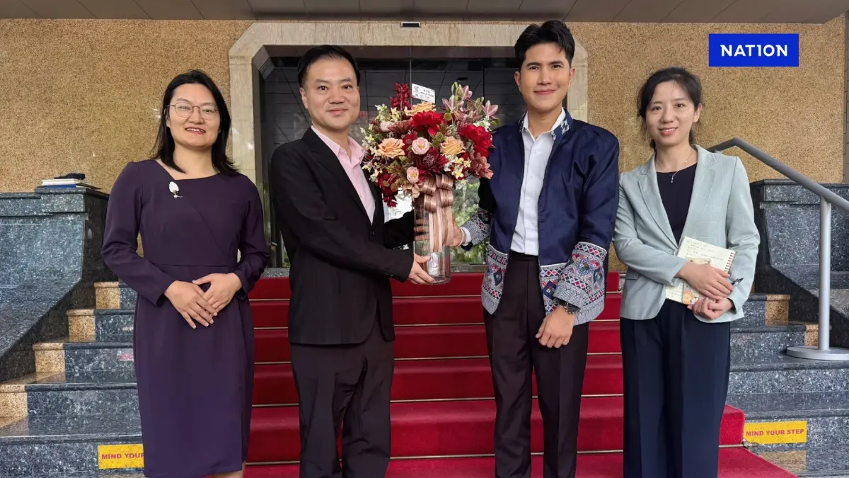 “กังฟู” เข้าพบสถานทูตจีน ตีแผ่ปัญหา “ช่องอานม้า” อยากให้เห็นกับตา “กังฟู” เข้าพบสถานทูตจีน ตีแผ่ปัญหา “ช่องอานม้า” อยากให้เห็นกับตา