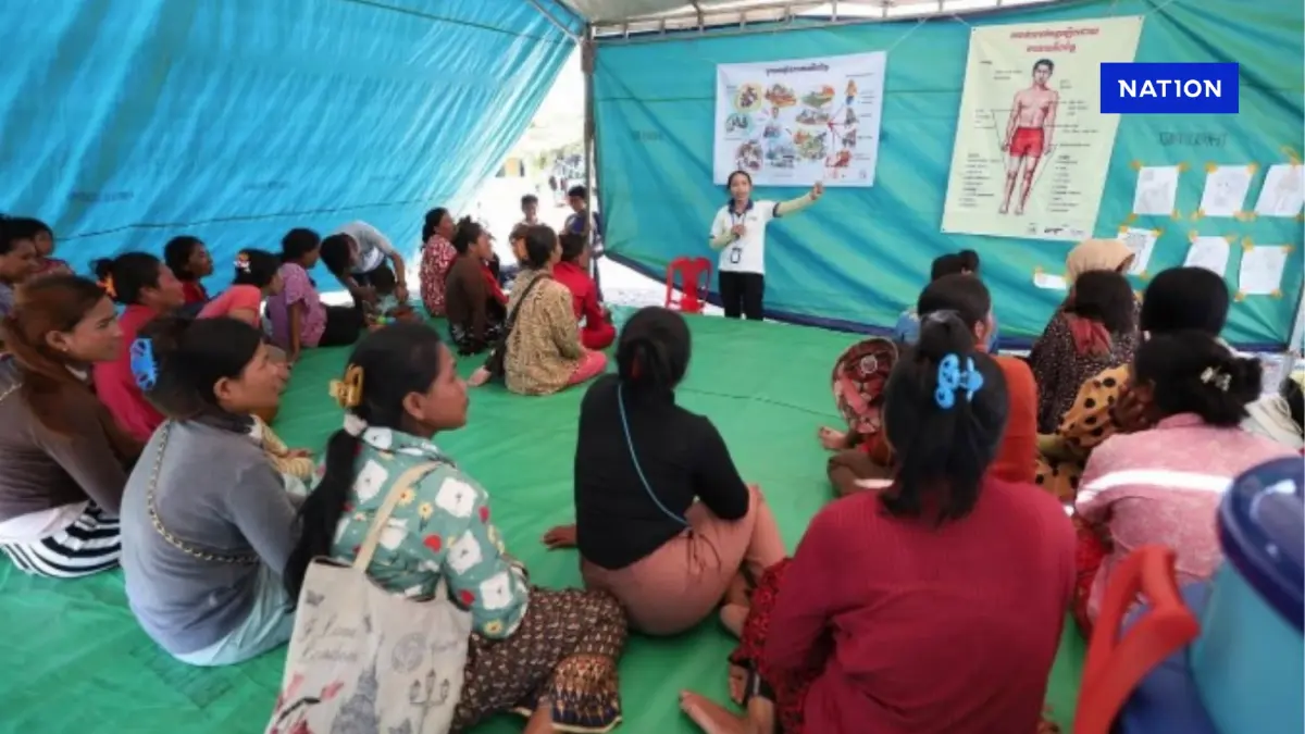 "กัมพูชา" อ้างไทย ใช้เครื่องบินทิ้งผงสารเคมีโจมตีล่าสุด "กัมพูชา" อ้างไทย ใช้เครื่องบินทิ้งผงสารเคมีโจมตีล่าสุด