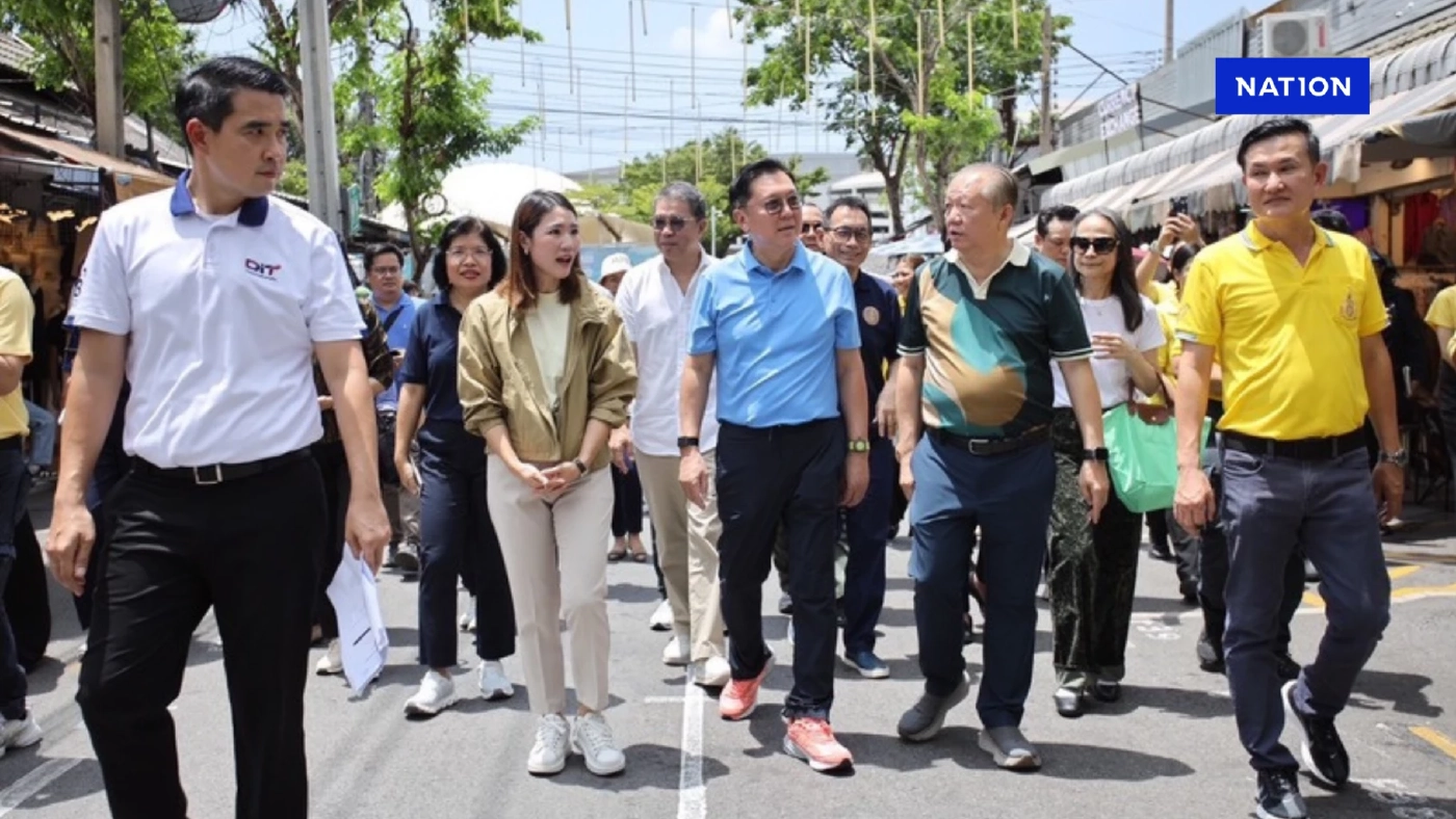 “จตุพร” ลงพื้นที่ให้กำลังใจผู้ค้าจตุจักร-ดันเป็นแลนด์มาร์ค “จตุพร” ลงพื้นที่ให้กำลังใจผู้ค้าจตุจักร-ดันเป็นแลนด์มาร์ค