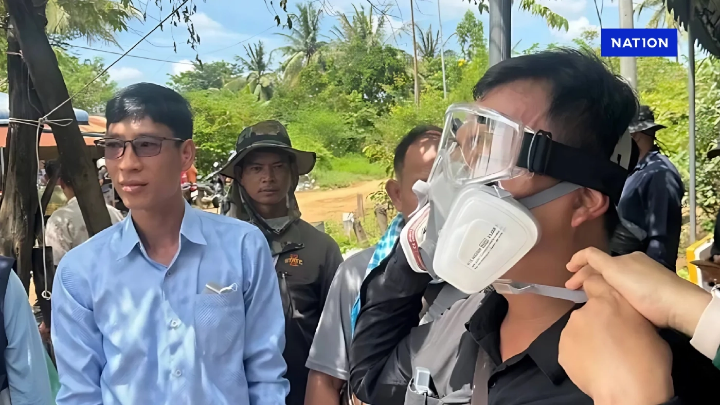 แฉภาพ ฝ่าย "กัมพูชา" เตรียมหน้ากากกันแก๊สน้ำตา แจกจ่ายมวลชน