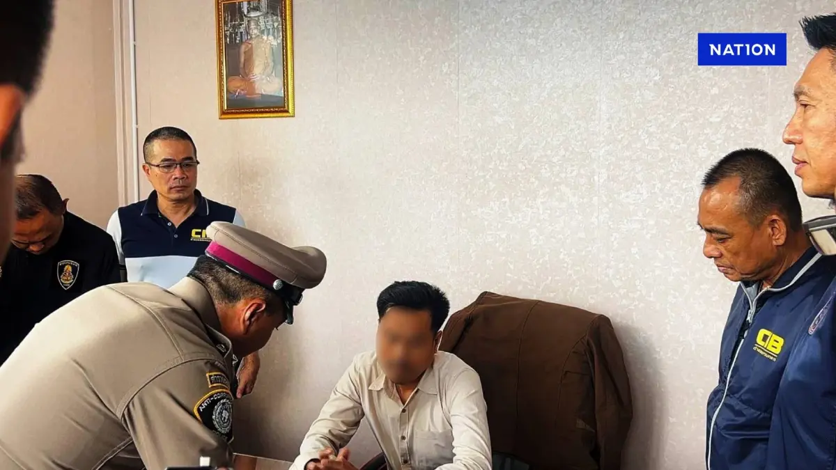 "บิ๊กเต่า" นำทีมรวบ "นายกเล็ก สกลนคร" เรียกรับเงินจากพนักงานจ้างเหมาฯ แลกต่อสัญญาจ้าง "บิ๊กเต่า" นำทีมรวบ "นายกเล็ก สกลนคร" เรียกรับเงินจากพนักงานจ้างเหมาฯ แลกต่อสัญญาจ้าง