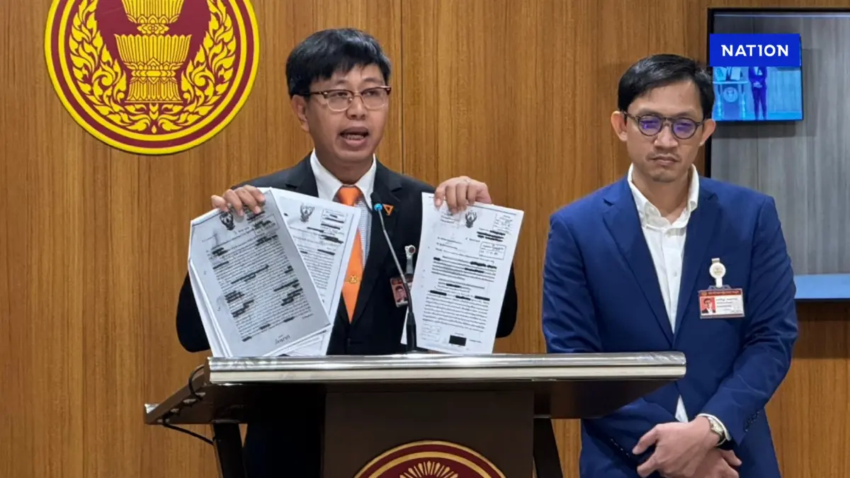 "ชุติพงษ์" ขู่แฉเอกสารลับวันแถลงนโยบาย หาก "อนุทิน" ไม่ทบทวนโผ ครม.