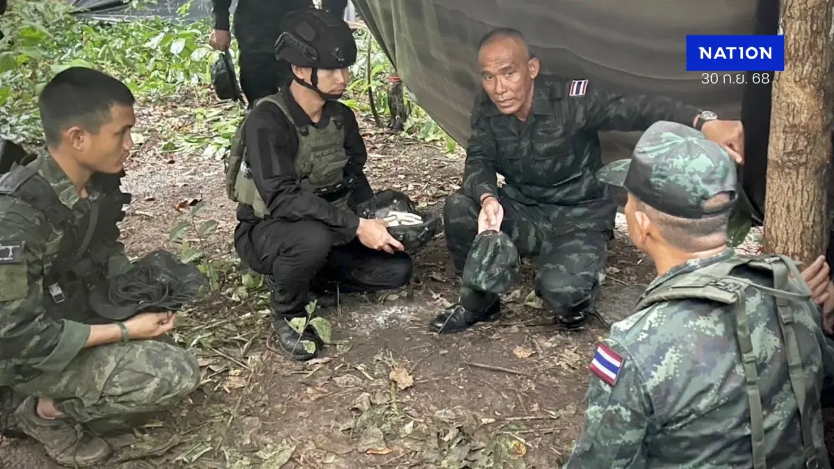 รองแม่ทัพภาค 2 เยี่ยมทหารช่องอานม้า ชม “กังฟู” ช่วยกองทัพได้มาก