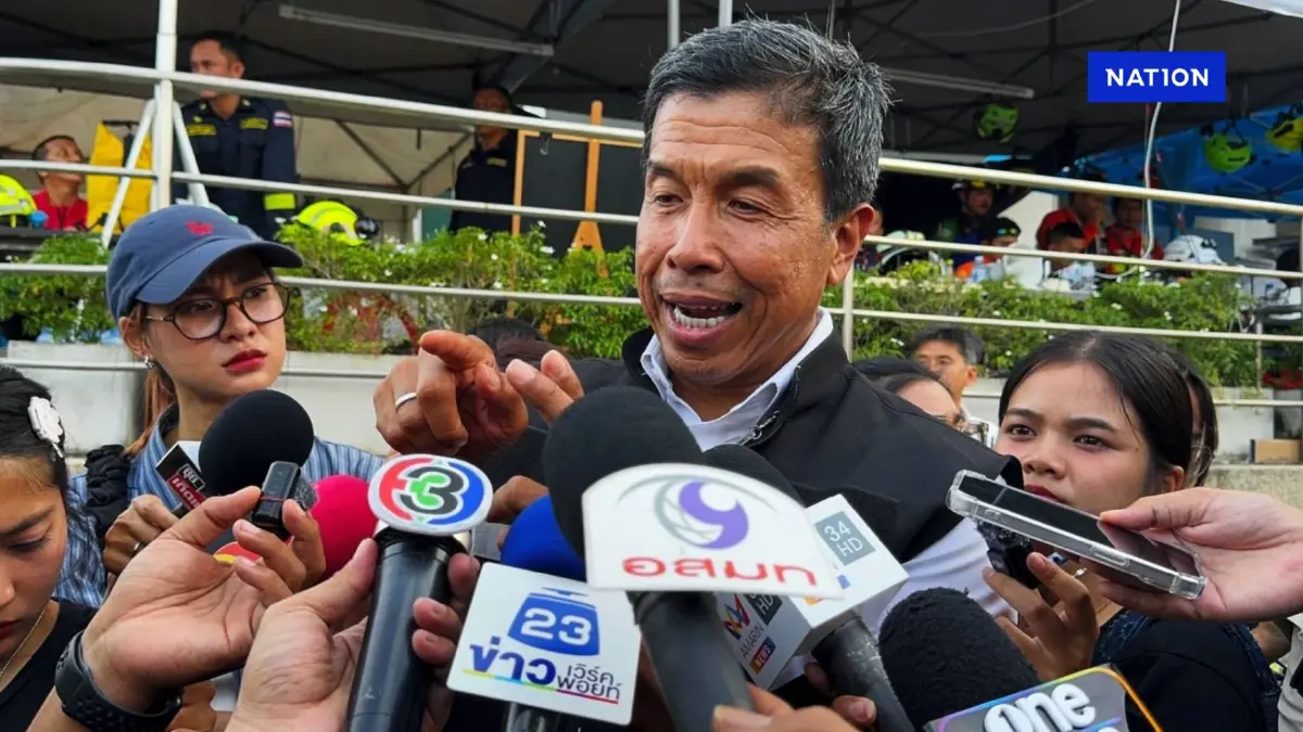 "ชัชชาติ" เผยอุปสรรค ในอุโมงค์มีแผ่นเหล็กหนัก 30 ตันขวาง คาดใช้ปูนกว่า 1,000 ตันอุดรอยรั่ว