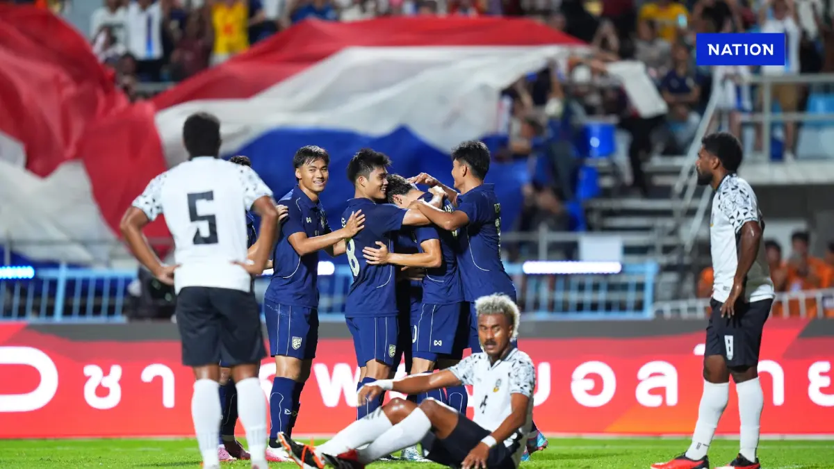 ตามเป้า! "ช้างศึก" ไล่ต้อนฟิจิ 3-0 ลิ่วชิงฯคิงส์คัพดวลอิรัก ตามเป้า! "ช้างศึก" ไล่ต้อนฟิจิ 3-0 ลิ่วชิงฯคิงส์คัพดวลอิรัก