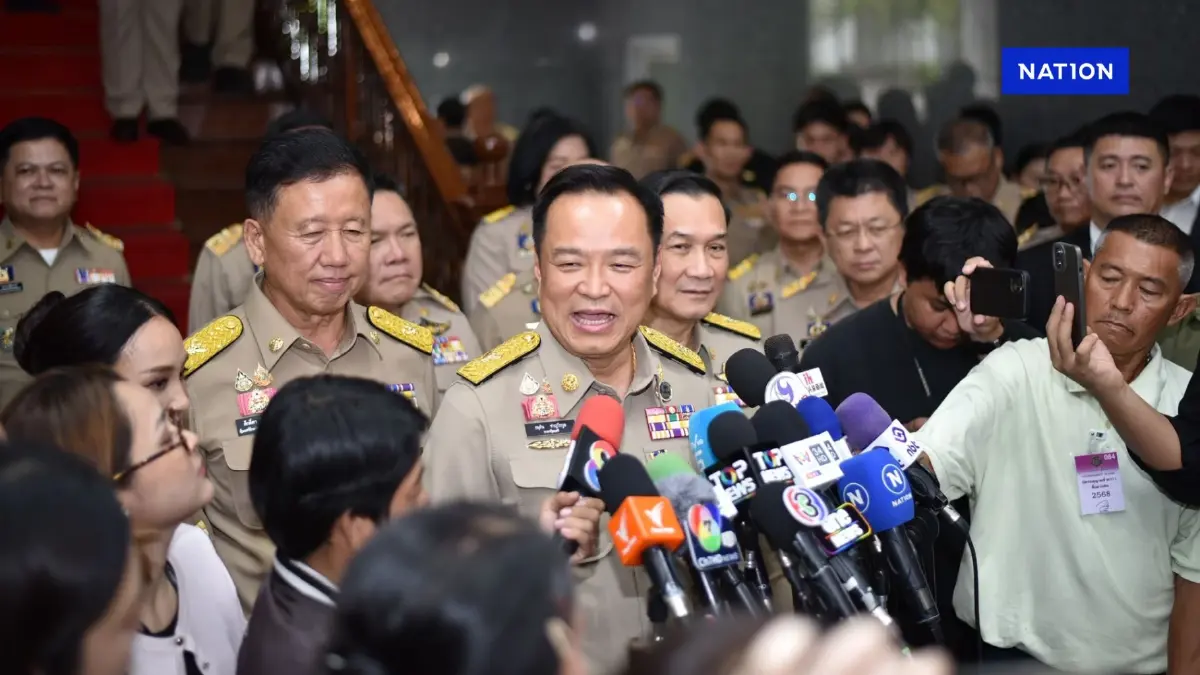 “อนุทิน” เข้ามหาดไทยวันแรก มอบนโยบาย เน้นกรณีชายแดน ย้ำไม่เปิดด่าน “อนุทิน” เข้ามหาดไทยวันแรก มอบนโยบาย เน้นกรณีชายแดน ย้ำไม่เปิดด่าน