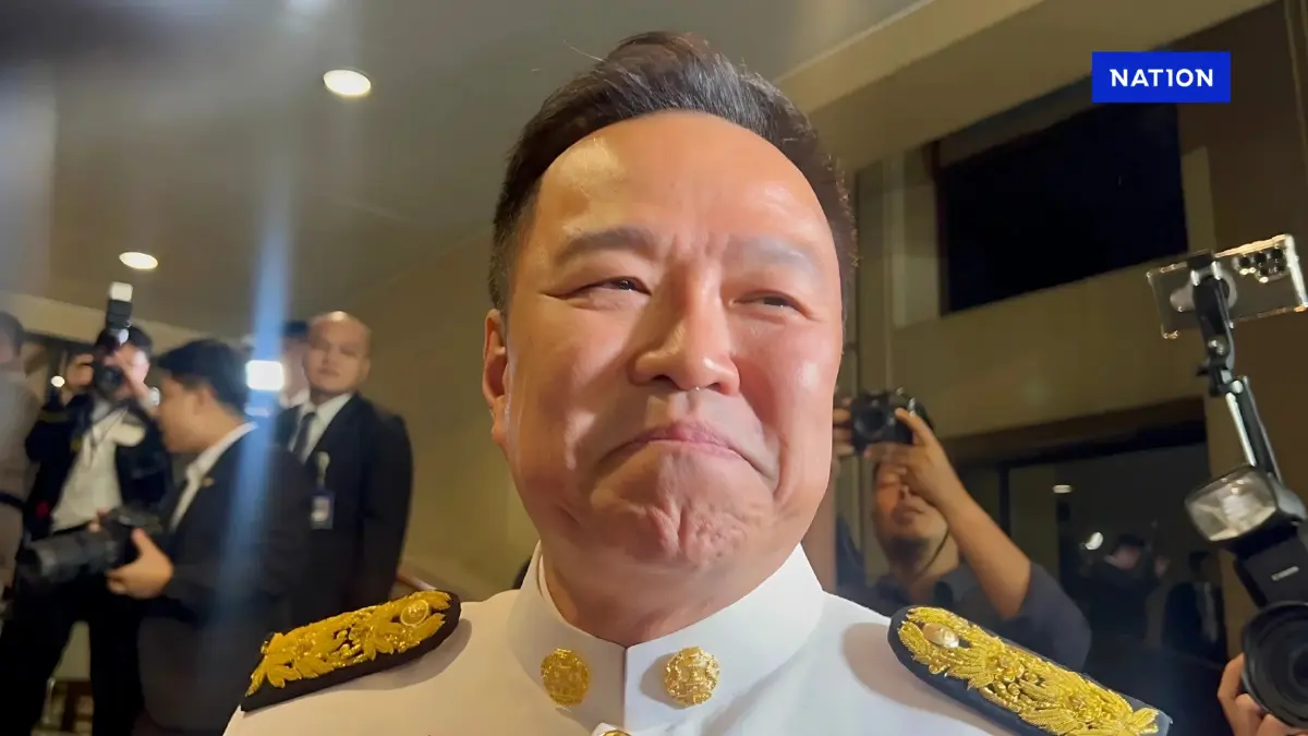 “นายกฯ” เสียงสั่นน้ำตาคลอซาบซึ้ง ในหลวงพระราชทานพร ครม.