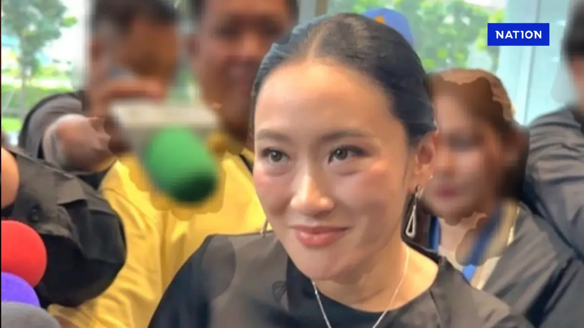 "แพทองธาร" ยัน "ทักษิณ" กลับแน่ - เผยส่งข้อความยินดี "อนุทิน" แล้ว "แพทองธาร" ยัน "ทักษิณ" กลับแน่ - เผยส่งข้อความยินดี "อนุทิน" แล้ว