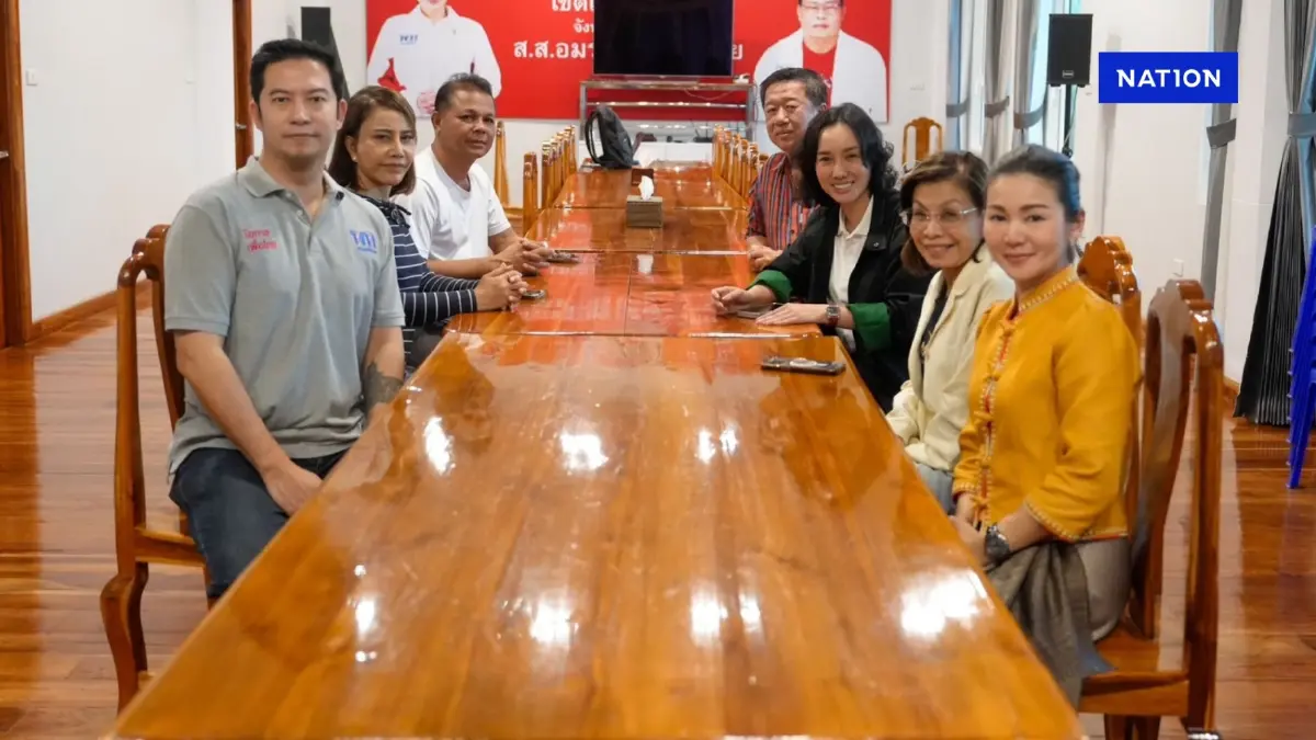 “มนพร” นำทีมเพื่อไทยลุยศรีสะเกษ สู้ศึกเลือกซ่อมให้ ภูริกา สมหมาย “มนพร” นำทีมเพื่อไทยลุยศรีสะเกษ สู้ศึกเลือกซ่อมให้ ภูริกา สมหมาย
