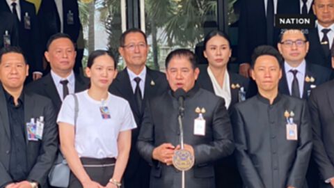 "หมิว พรปวีณ์" เปลี่ยนใจลุย "แบดซีเกมส์" หลังถอนตัว ด้าน "ธรรมนัส" ตั้ง คกก.ชุดพิเศษตรวจสอบ "หมิว พรปวีณ์" เปลี่ยนใจลุย "แบดซีเกมส์" หลังถอนตัว ด้าน "ธรรมนัส" ตั้ง คกก.ชุดพิเศษตรวจสอบ