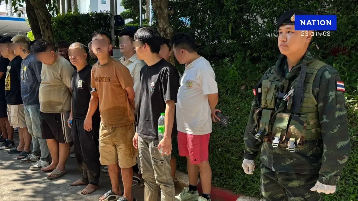 ผึ้งแตกรัง! "ทบ." เผย คุม 795 ต่างชาติ หนีเข้าไทย หลัง "เมียนมา" ทลาย "KK-Park" ในเมียวดี ผึ้งแตกรัง! "ทบ." เผย คุม 795 ต่างชาติ หนีเข้าไทย หลัง "เมียนมา" ทลาย "KK-Park" ในเมียวดี