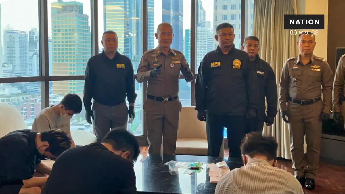 บุกรังการเงินสแกมเมอร์ หนีมาจากกัมพูชา รวบ 4 ชาวจีน (มีคลิป)