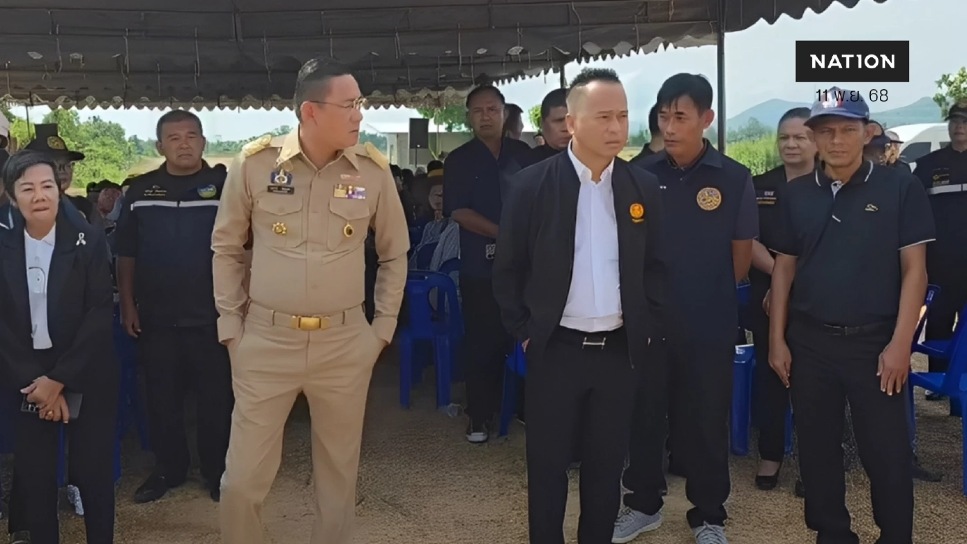 สส.เพชรบุรี ปะทะคารมเดือดกับ นอภ.เขาย้อย ปมชาวบ้านร้องคัดค้านตั้งโรงงาน (ชมคลิป)