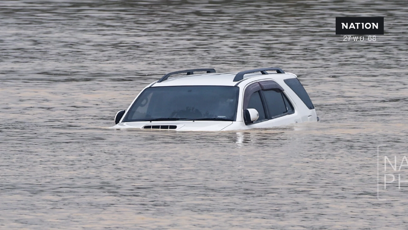 น้ำท่วมรถแต่ไม่มีประกัน! เปิดคู่มือ "กู้ชีพรถ" เพื่อผ่อนหนักเป็นเบา