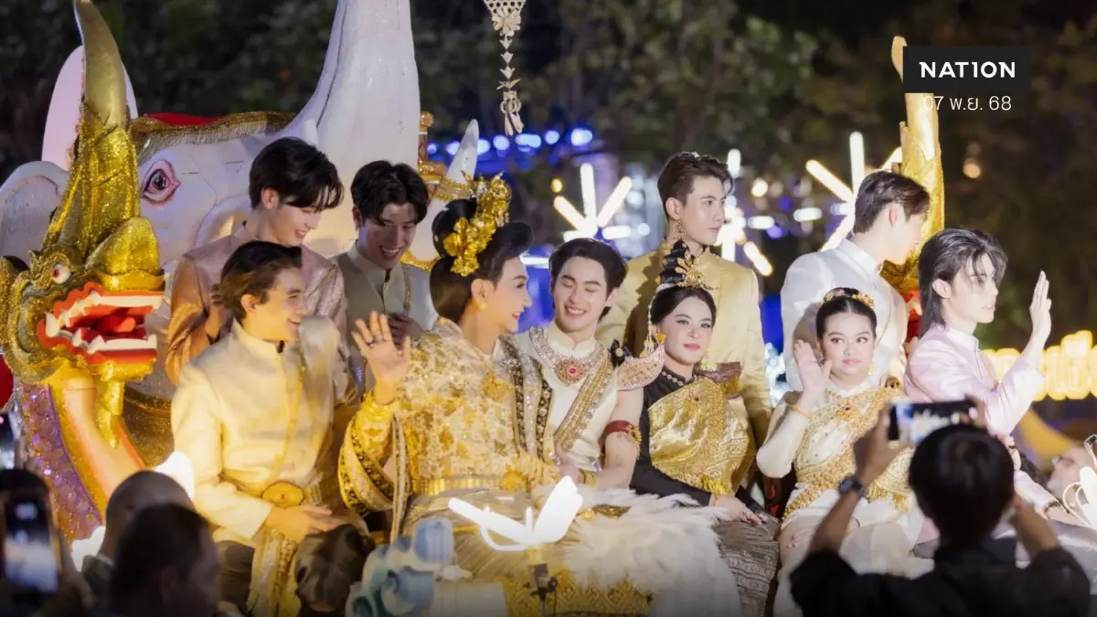 เชียงใหม่จัดขบวนยี่เป็งยิ่งใหญ่ รำลึก "พระพันปีหลวง"