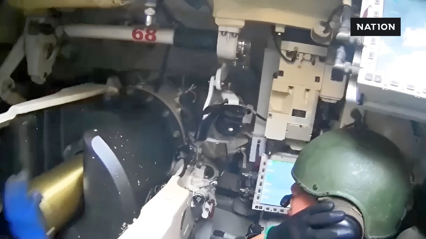 เปิดคลิป! "รถถัง" ตู้มถล่ม ที่มั่นทาง "ทหารกัมพูชา" บ้านหนองจาน เปิดคลิป! "รถถัง" ตู้มถล่ม ที่มั่นทาง "ทหารกัมพูชา" บ้านหนองจาน