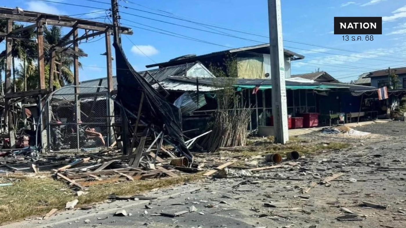 BM-21 ถล่ม "ตาควาย-เสาธงชัย" ศรีสะเกษ! ชาวบ้านบาดเจ็บ 5 ราย บ้านวอด 2 หลัง เตือนห้ามเข้า "พนมดงรัก" เด็ดขาด