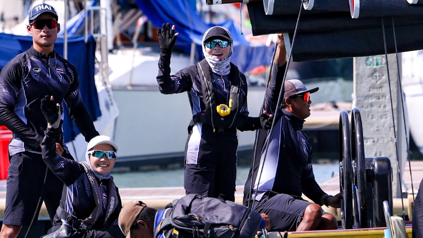 "พระราชินี" ทรงนำทีมเรือใบไทยลงแข่งซีเกมส์-หน้าที่ "เนวิเกเตอร์"