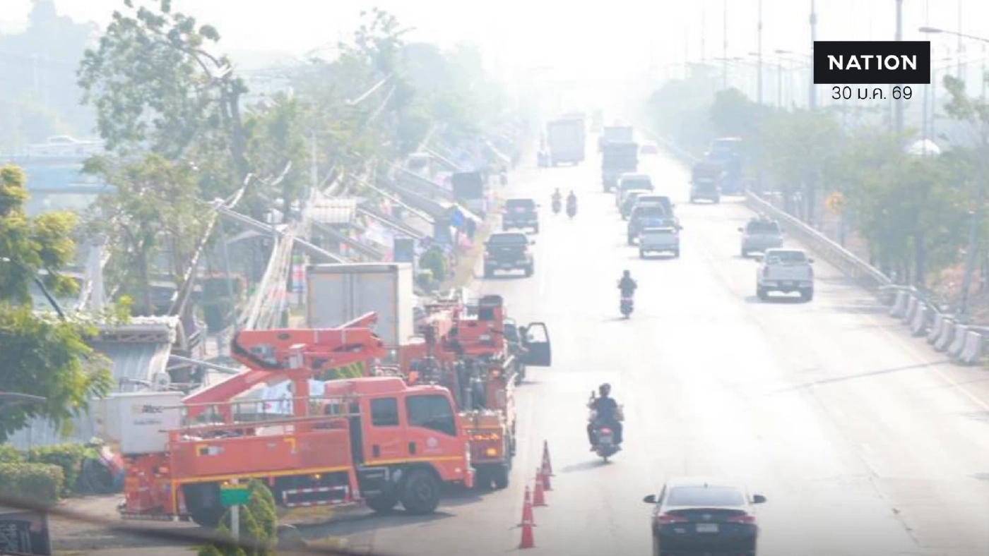 MEA ระดมทีม 200 ชีวิต กู้ระบบไฟฟ้าบางปู หลังรถบรรทุกเกี่ยวสายทำเสาฟ้าร่วง 70 ต้น คาดจ่ายไฟคืนได้ครบภายในเที่ยงคืนวันนี้