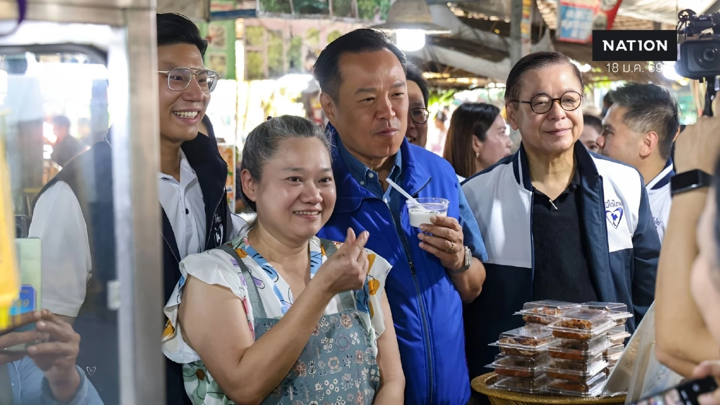 "อนุทิน" ควง "สีหศักดิ์" เดินตลาดคลองลัดมะยม แม่ค้าร้องสาน "คนละครึ่งพลัส"