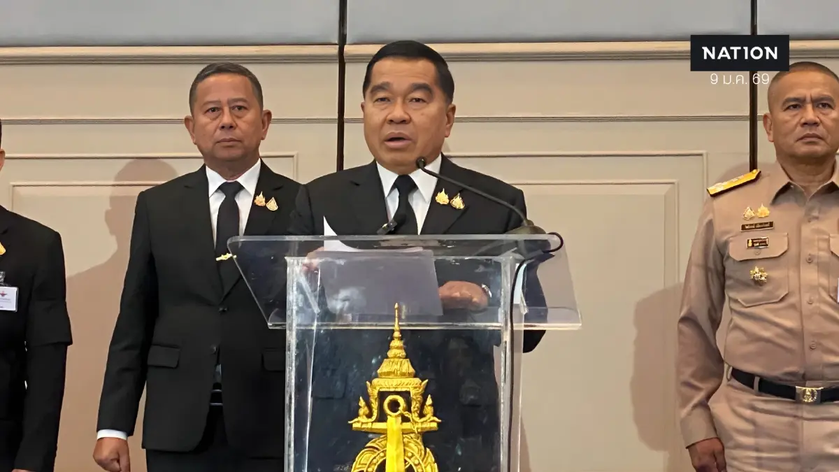 “บิ๊กเล็ก” สั่งทหารคงกำลังชายแดนไทย-กัมพูชา อีก 1 ปี เร่งสร้างรั้ว-ถนน “บิ๊กเล็ก” สั่งทหารคงกำลังชายแดนไทย-กัมพูชา อีก 1 ปี เร่งสร้างรั้ว-ถนน