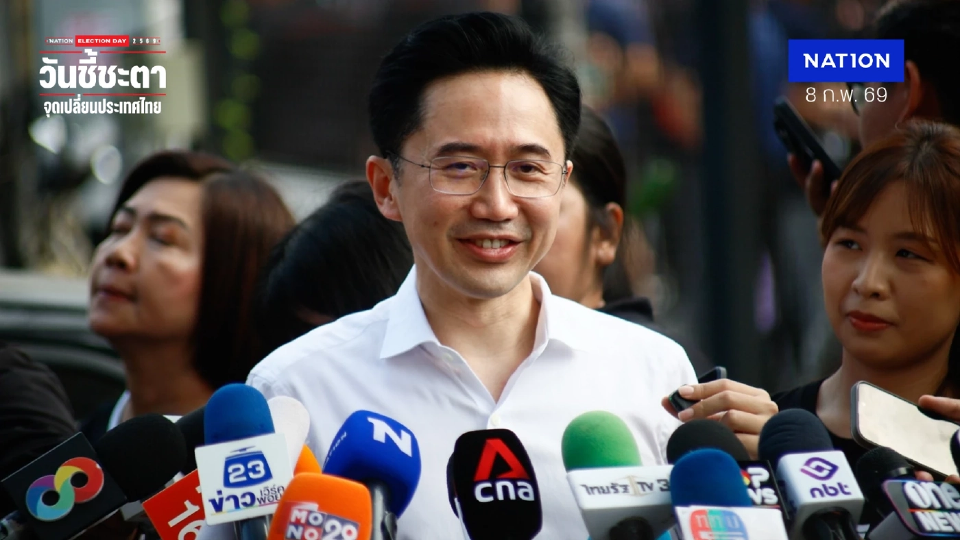 ยศชนันควงภรรยาใช้สิทธิหลักสี่ ปลุกคนไทยลงประชามติสร้างการเปลี่ยนแปลง