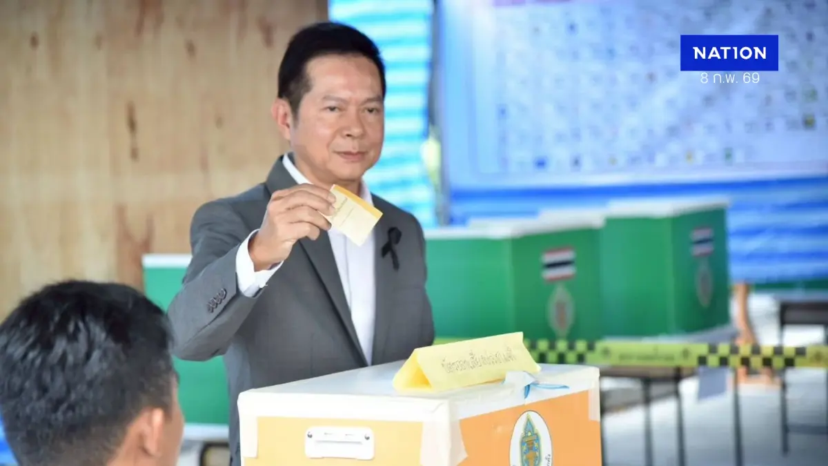 ปธ.กกต. ใช้สิทธิบางกะปิ ยอมรับมีซื้อเสียงสั่งสอบลึก ตั้งเป้าคนใช้สิทธิ 90% ปธ.กกต. ใช้สิทธิบางกะปิ ยอมรับมีซื้อเสียงสั่งสอบลึก ตั้งเป้าคนใช้สิทธิ 90%