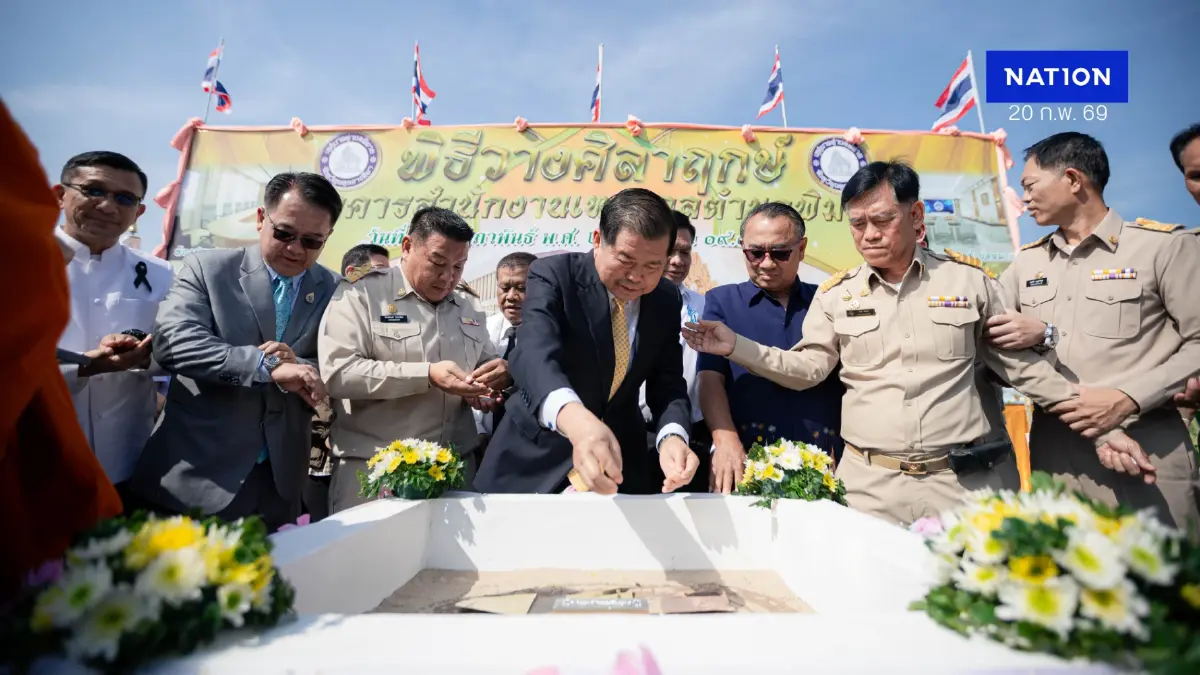 "นิพนธ์” เป็นประธานวางศิลาฤกษ์ ตึกสำนักงานเทศบาลตำบลพิมาย หลังรอมา 27 ปี