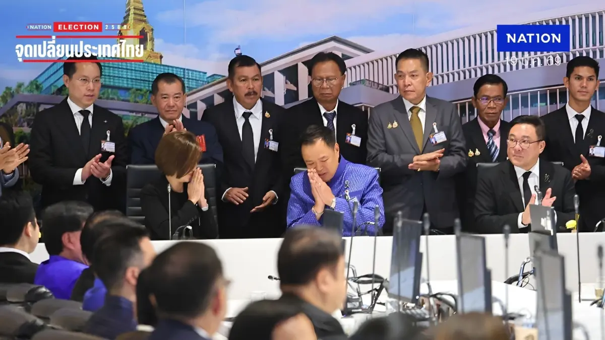 "อนุทิน" ขอบคุณพรรคร่วม ลั่นเสียงเพียงพอแล้วพร้อมนั่ง "นายกฯ" ทำงานต่อ รอผลโหวตสภาวันนี้