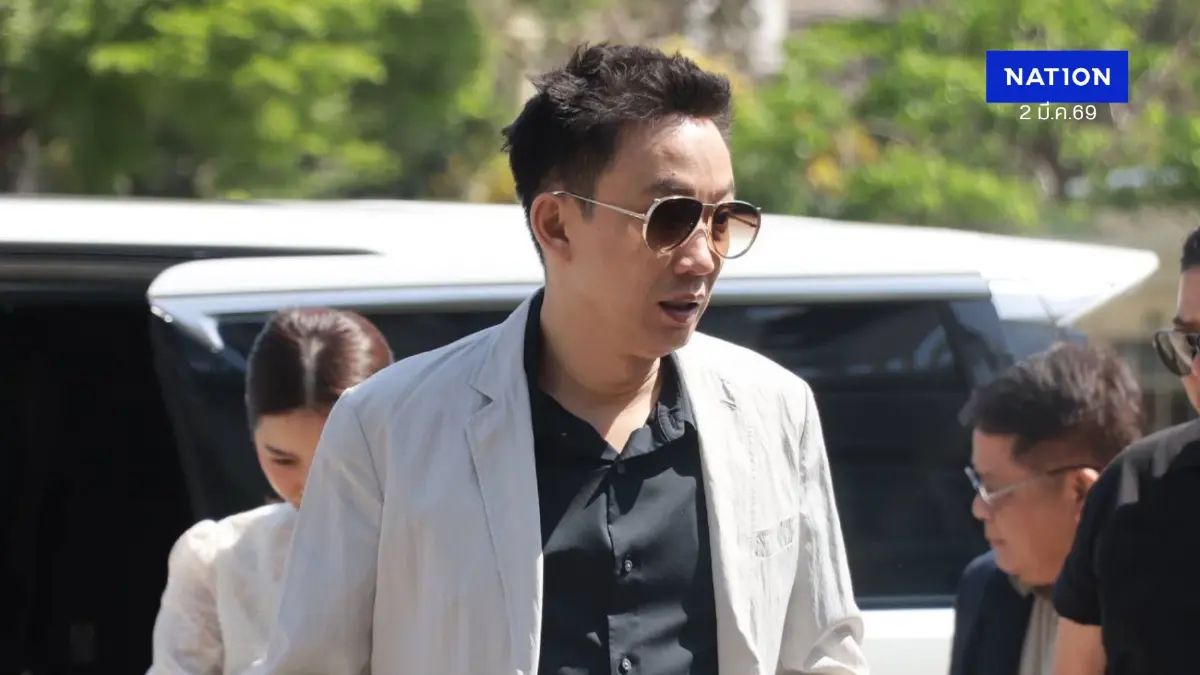 “โอ๊ค” เยี่ยม “ทักษิณ” เผยคุณพ่อสบายดี ด้านทนาย ยัน ม.112 ไม่กระทบเกณฑ์พักโทษ