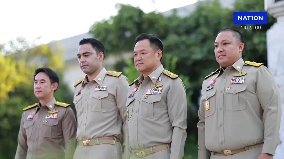 "อนุทิน" แบ่งงาน "3 รมช.ลูกเทพ" การันตีโปรไฟล์ สั่งงานวันนี้ต้องเสร็จวานซืน บอกไม่มีกระดาษวัด KPI ถ้าล้าก็ไปพัก